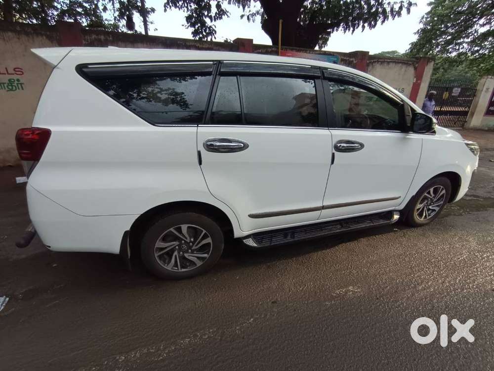 Toyota Innova Crysta 2.4 V 7 Seater 2022 Diesel Manual Single Owner