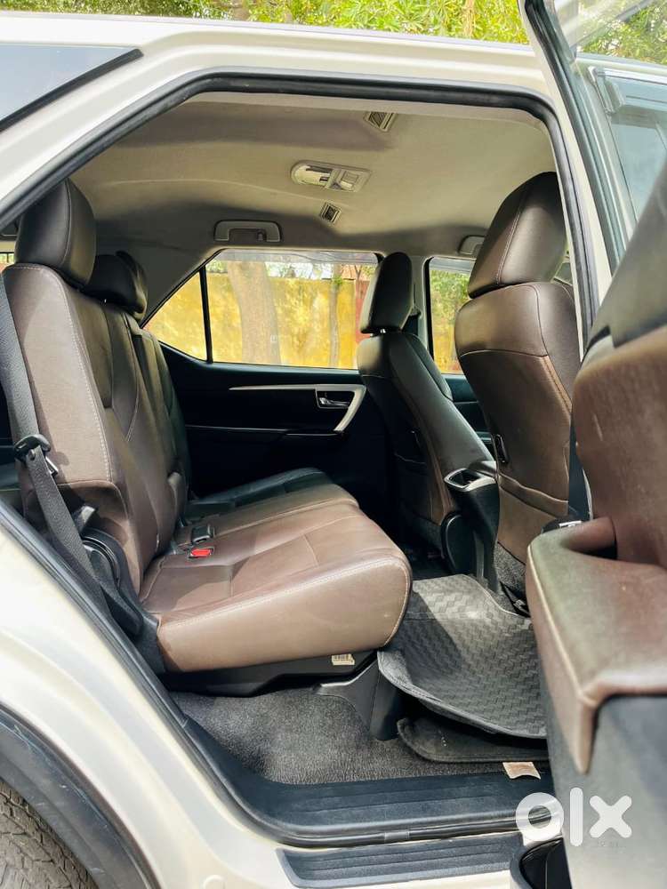 Toyota Fortuner 4x2 At 2.8 Diesel, 2018, Diesel