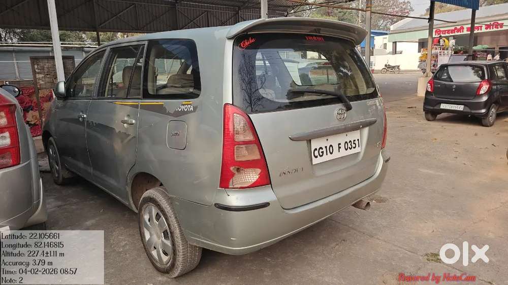 Toyota Innova Petrol 2005