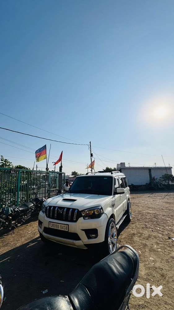 Mahindra Diesel Car 2018