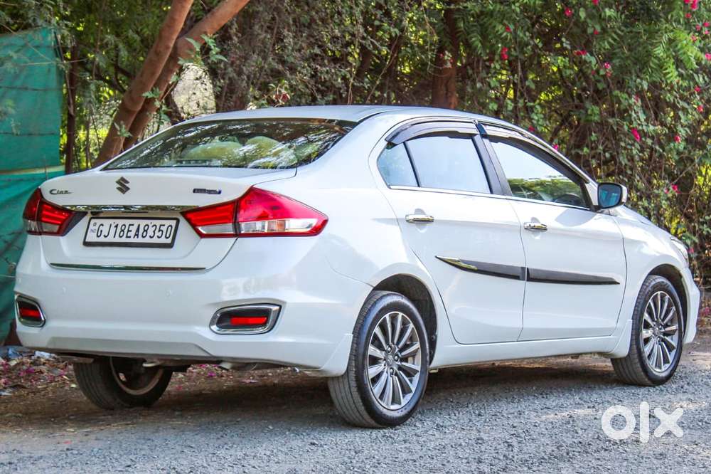 Maruti Suzuki Ciaz Smart Hybrid Alpha , 2023, Petrol