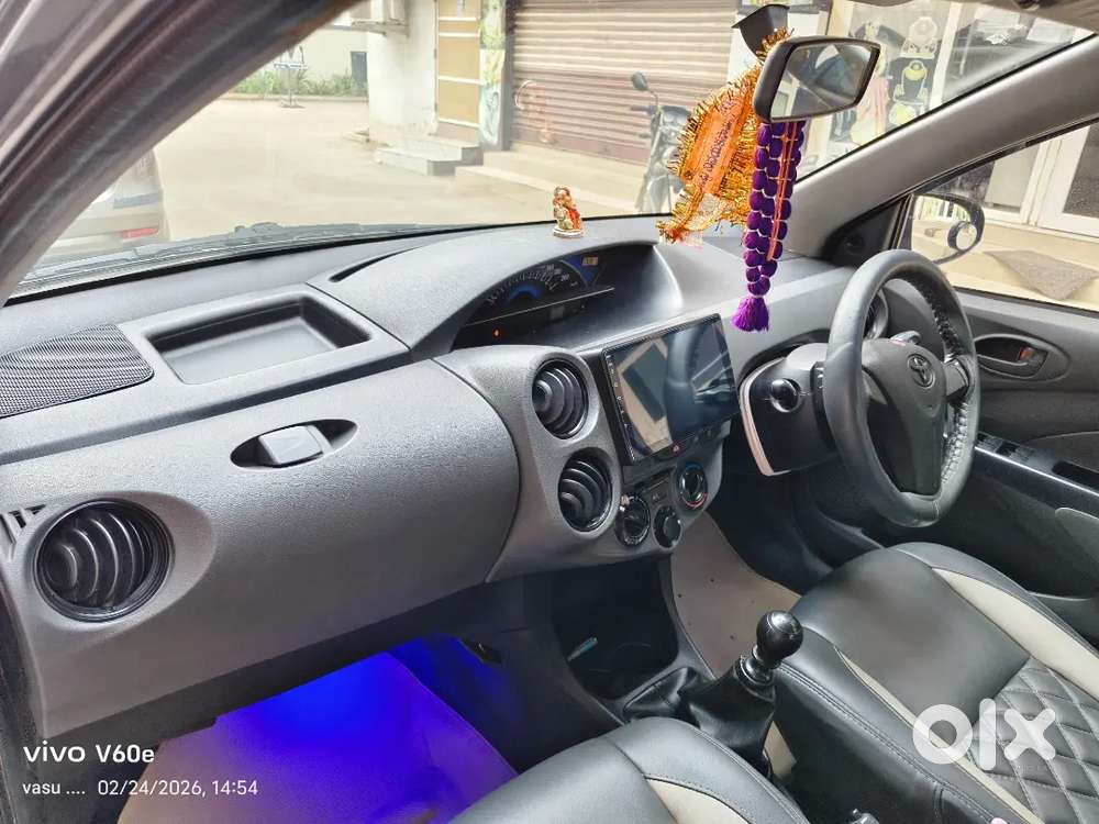 Toyota Etios Liva 2014 Diesel 190000 Km Driven