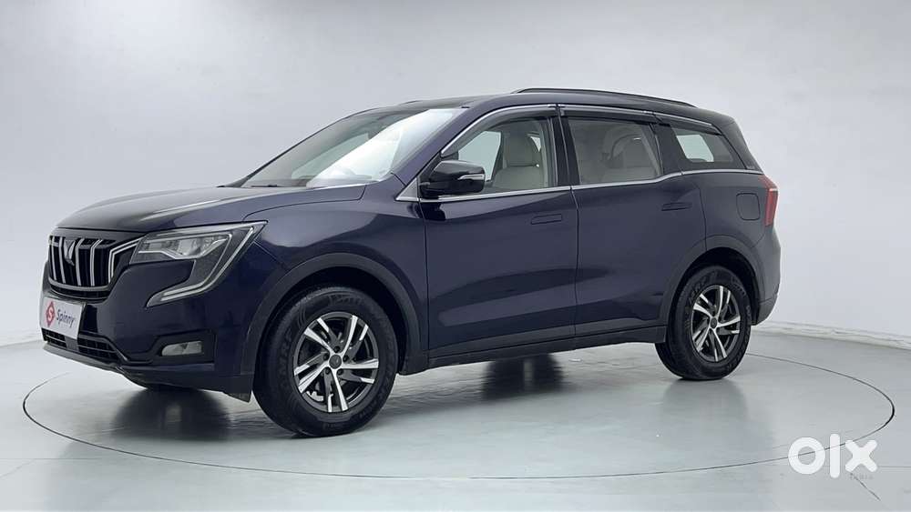 Mahindra Xuv700 2.0 Ax 5 Petrol Mt 7 Str, 2022, Petrol