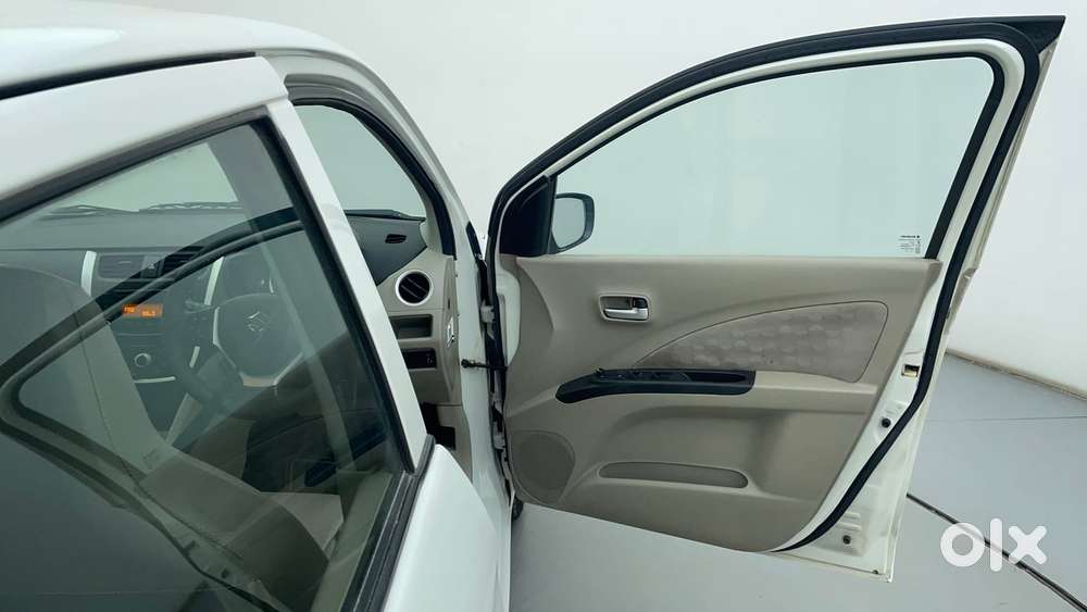 Maruti Suzuki Celerio Zxi Optional Amt, 2017, Petrol