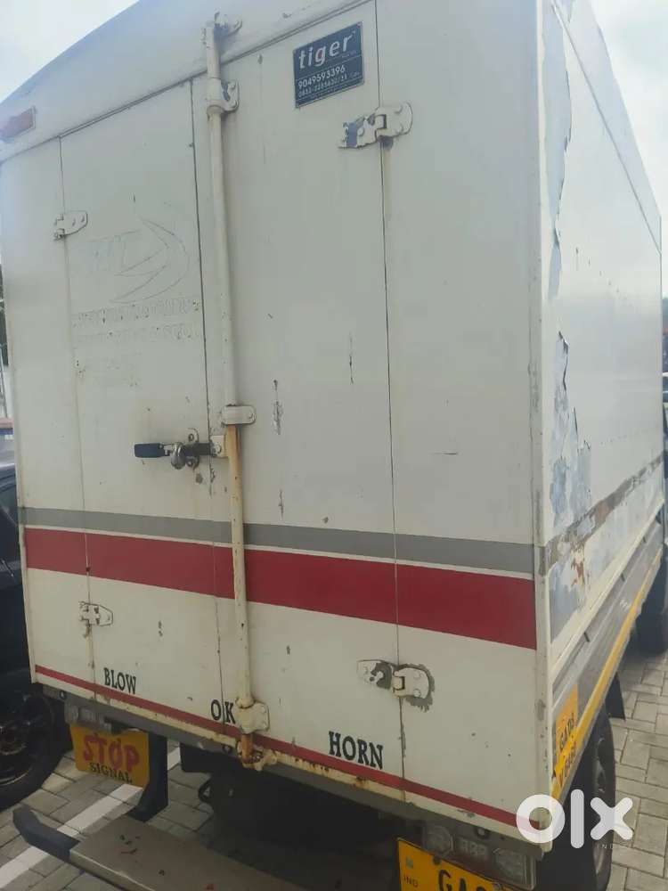 Tata Intra V10 For Sale