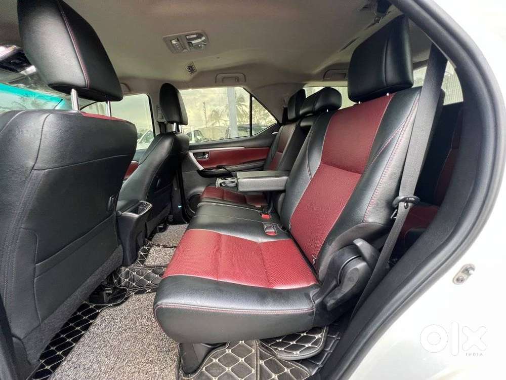Toyota Fortuner 4x2 At 2.8 Diesel, 2023, Diesel