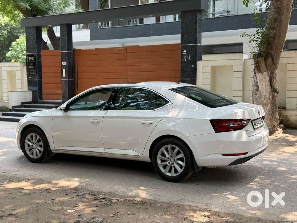 Skoda Superb Lk 2.0 Tdi At, 2019, Diesel