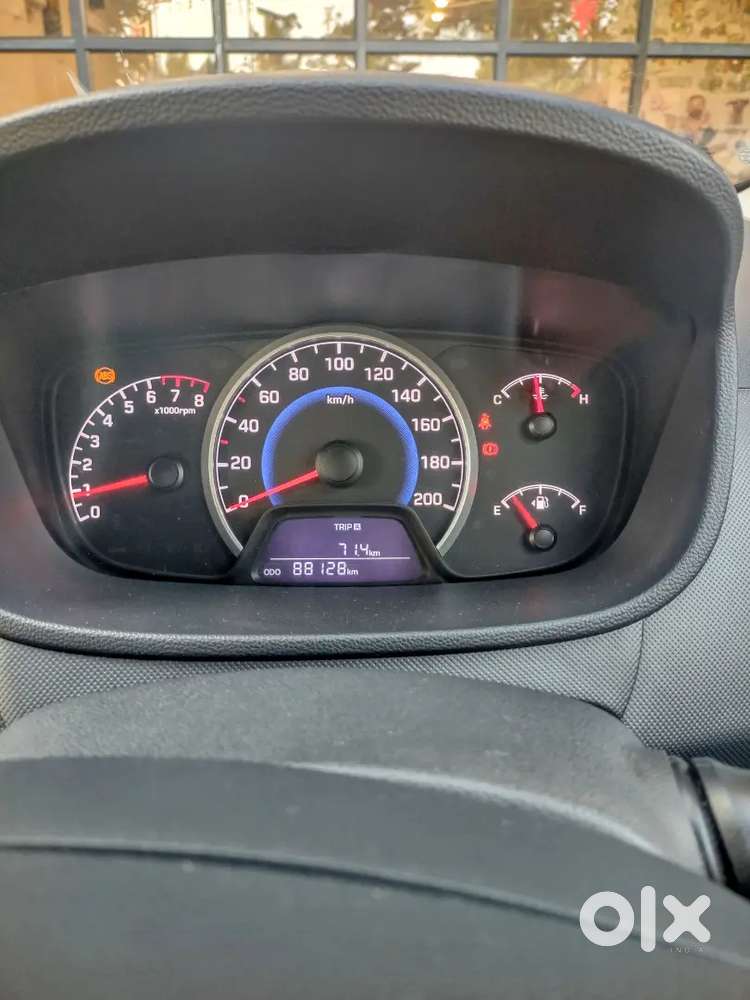 Grand I10 Sports Dual Tone