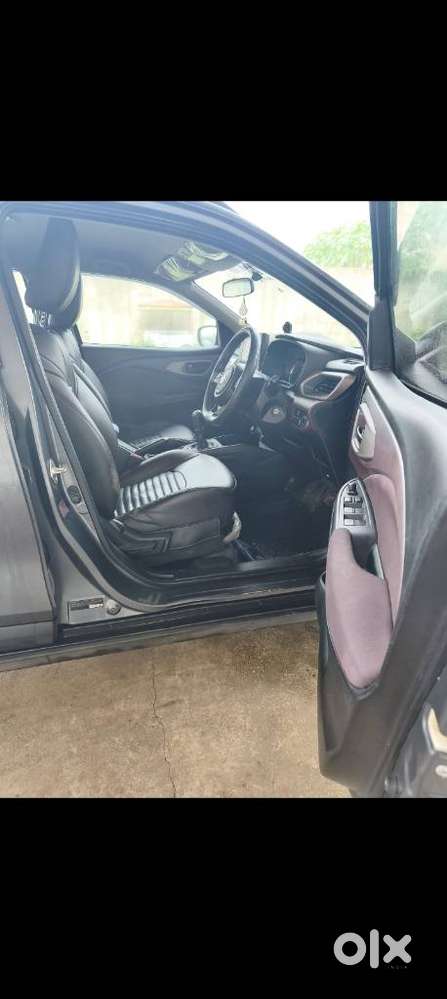 Maruti Suzuki Fronx Delta Plus 1.2 Mt, 2024, Petrol