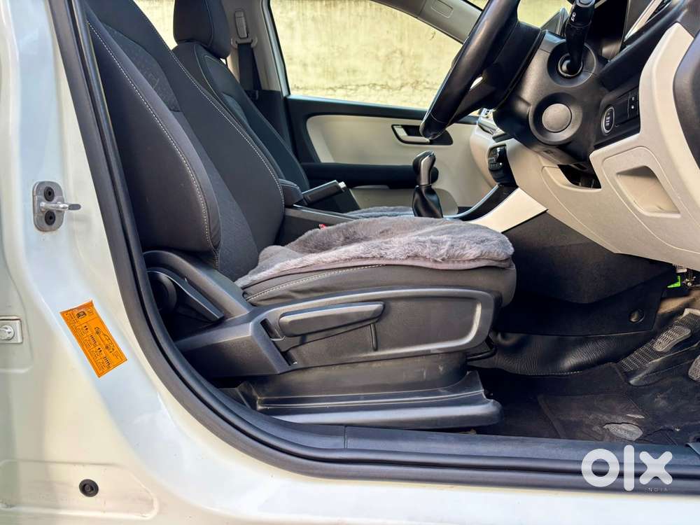 Tata Altroz Xz Plus (s) Diesel, 2023, Diesel