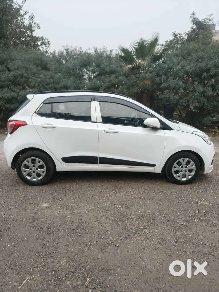 Hyundai Grand I10 Sportz 2016