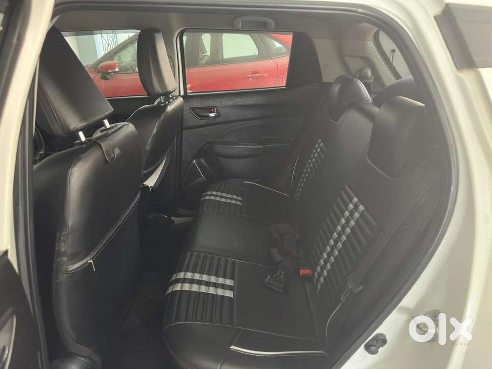 Maruti Suzuki Swift Vxi Automatic 2023