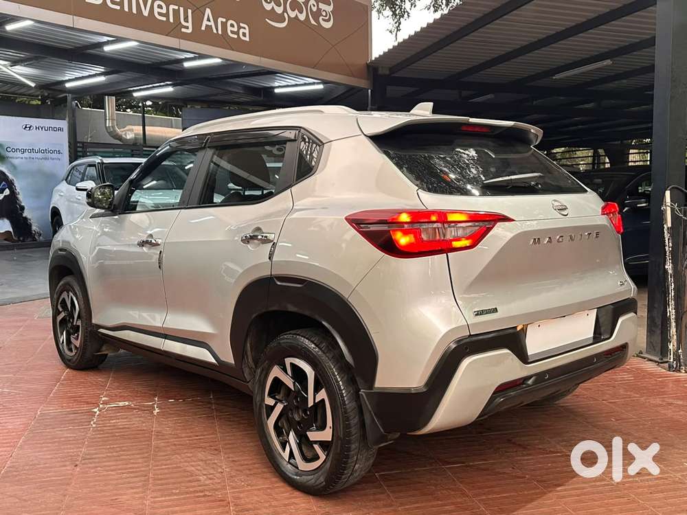 Nissan Magnite 1.0 Xv Turbo Cvt, 2022, Petrol