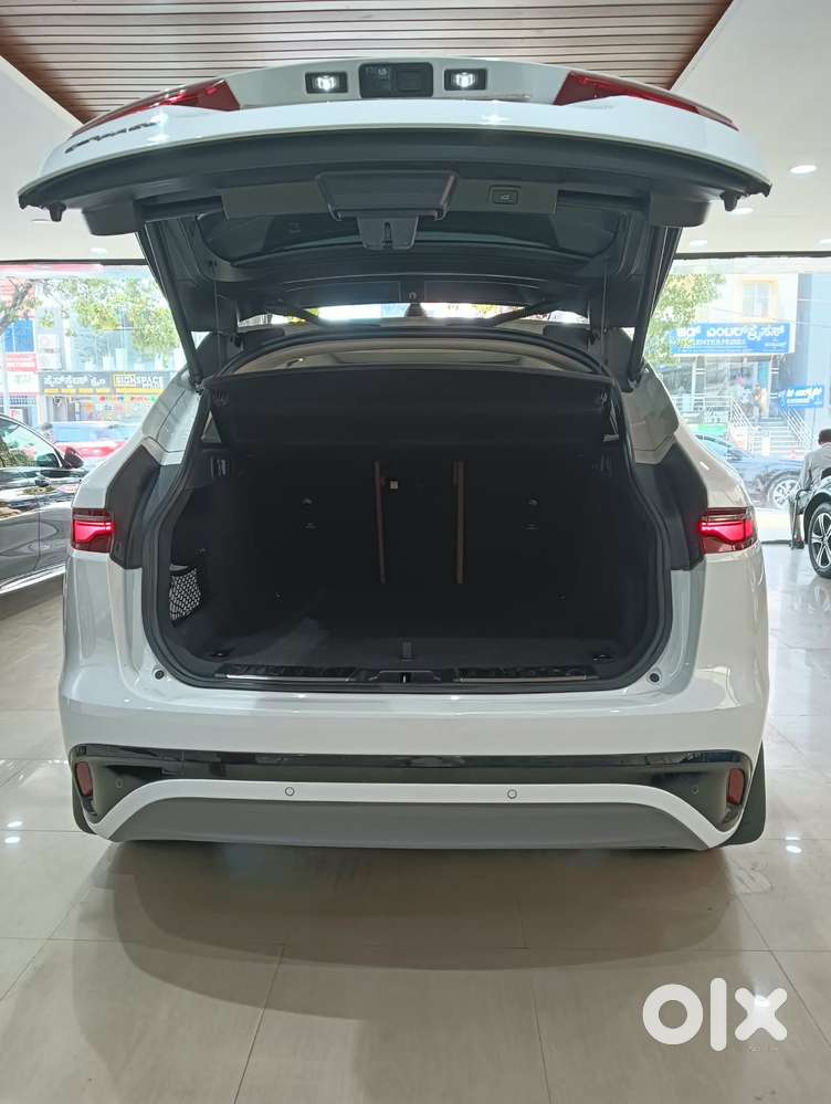 Jaguar F-pace 2.0 R Dynamic S, 2021, Petrol