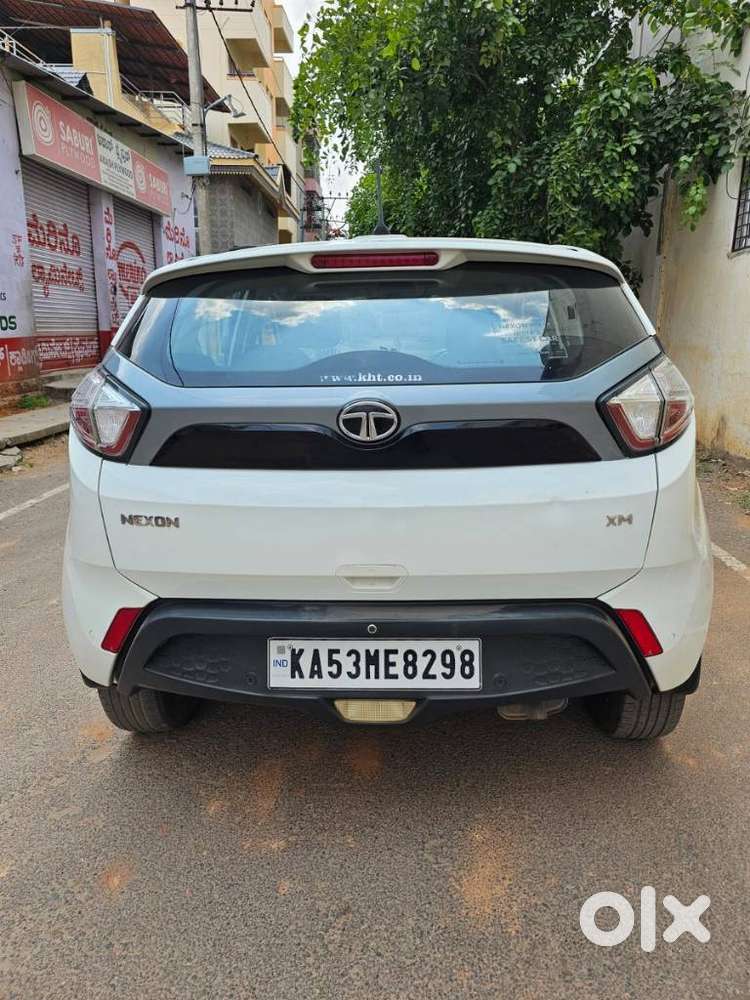 Tata Nexon 1.5 Revotorq Xm, 2018, Petrol