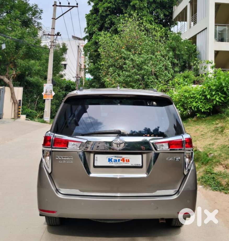 Toyota Innova Crysta 2.4 G Mt 8s, 2021, Diesel