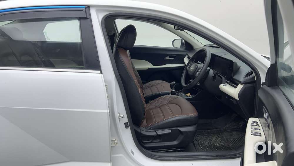 Hyundai Verna 1.5 Sx Petrol Mt, 2023, Petrol