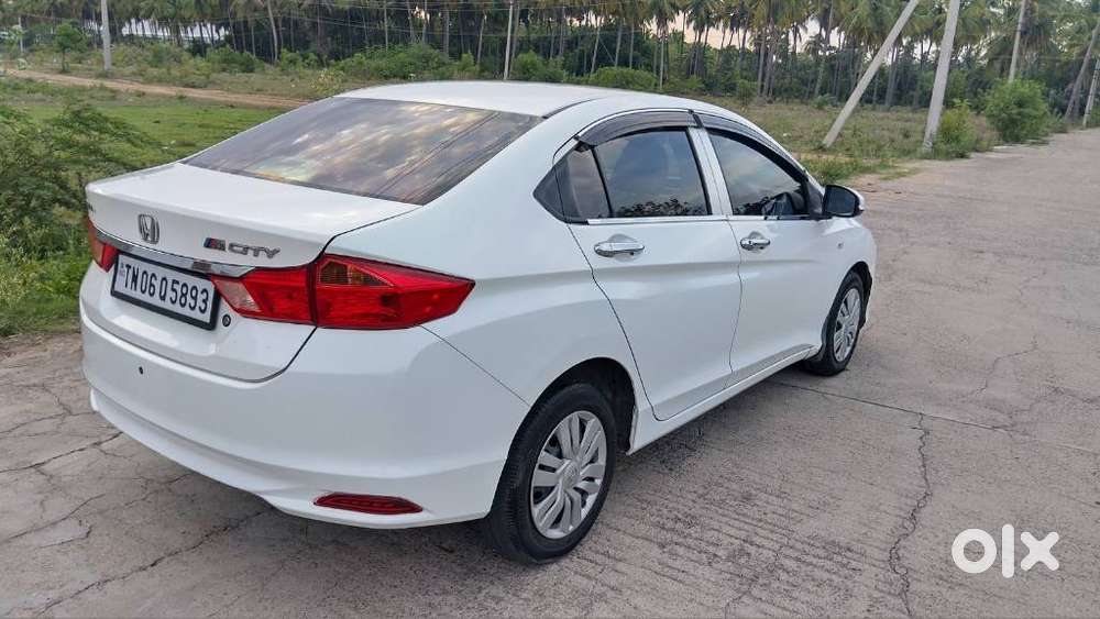 Honda City 2015-2017 I Vtec E, 2016, Petrol