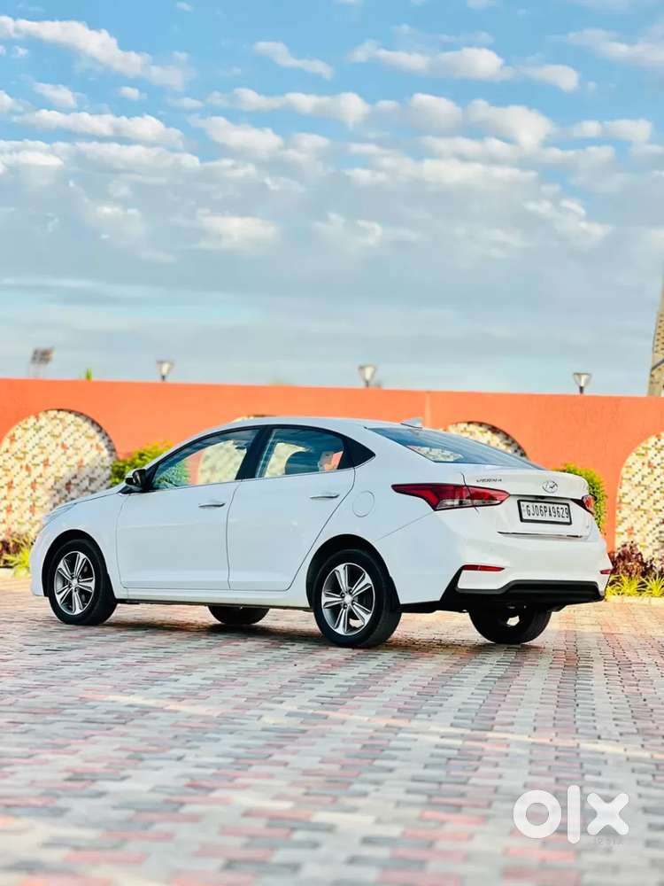 Hyundai Verna 1.6 Sx (o) Crdi Anniversary Edition, 2019, Diesel