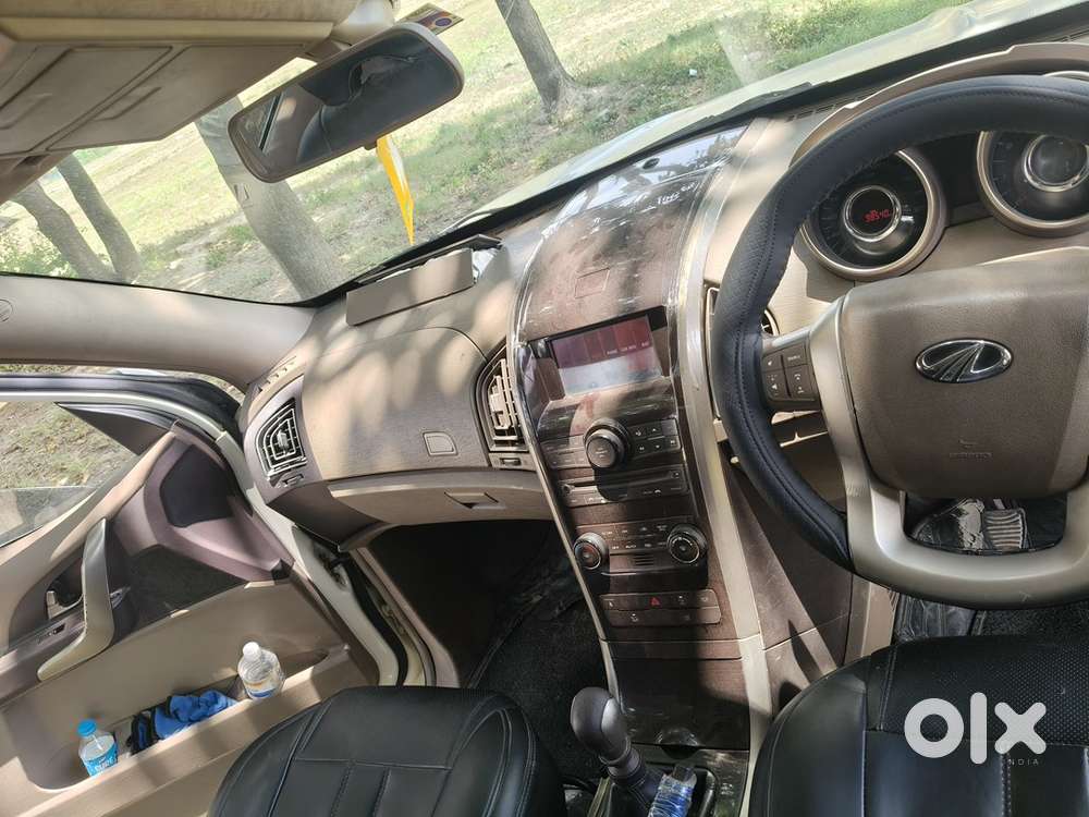 Mahindra Xuv500 2015 Diesel 95000 Km Driven