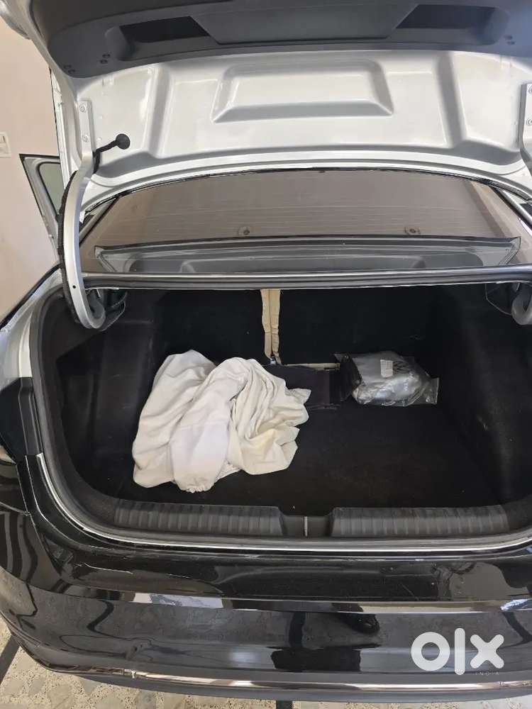 Volkswagen Virtus 2025 Petrol Well Maintained