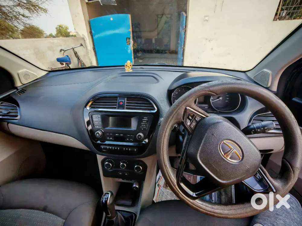 Doctor Driven 2019 Registered Car With Above 25kmpl Mileage