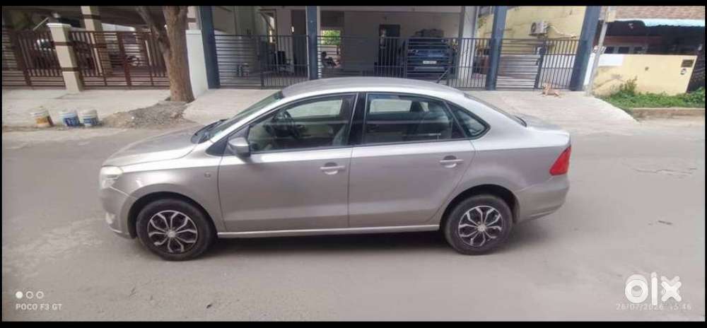 Skoda Rapid 1.0 Ambition Tsi, 2012, Petrol