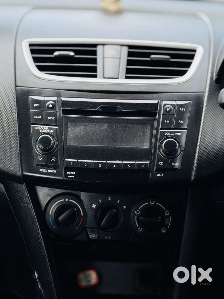 Maruti Suzuki Swift Vxi Abs Bsiv, 2017, Cng & Hybrids