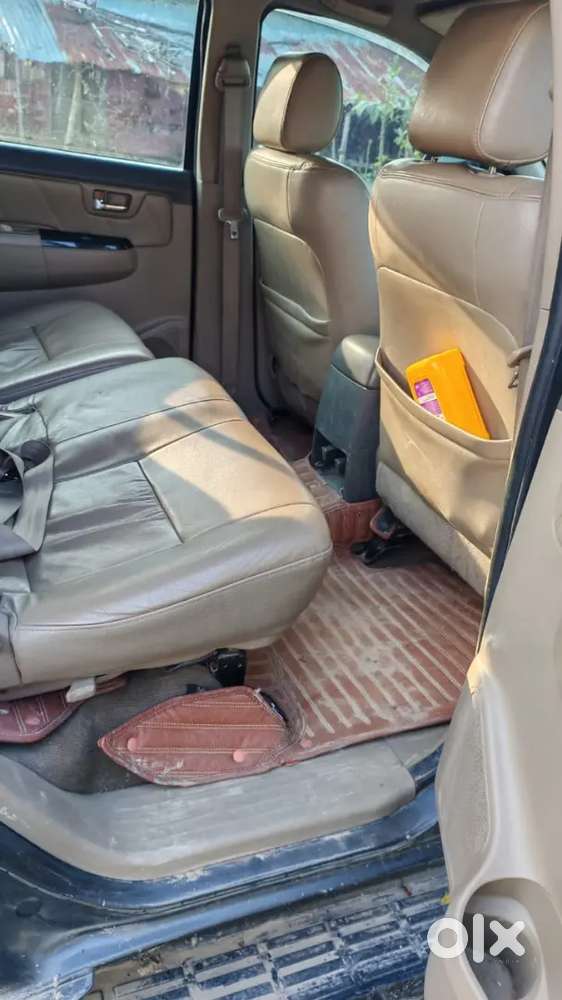 Toyota Fortuner Diesel 2012 1st