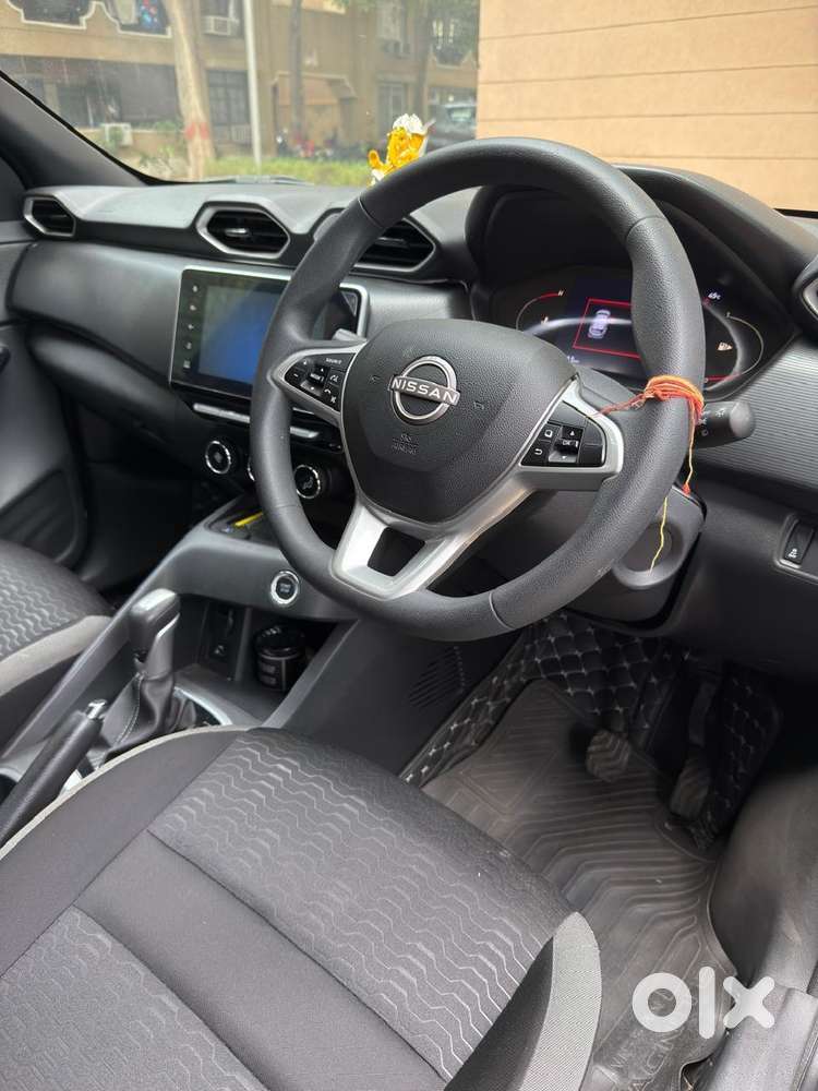 Nissan Magnite 2024 Petrol Well Maintained
