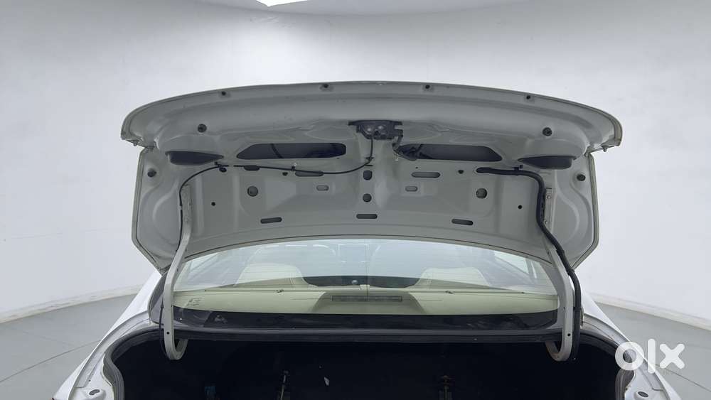 Maruti Suzuki Ciaz 2014-2017 Zxi Option, 2015, Cng & Hybrids