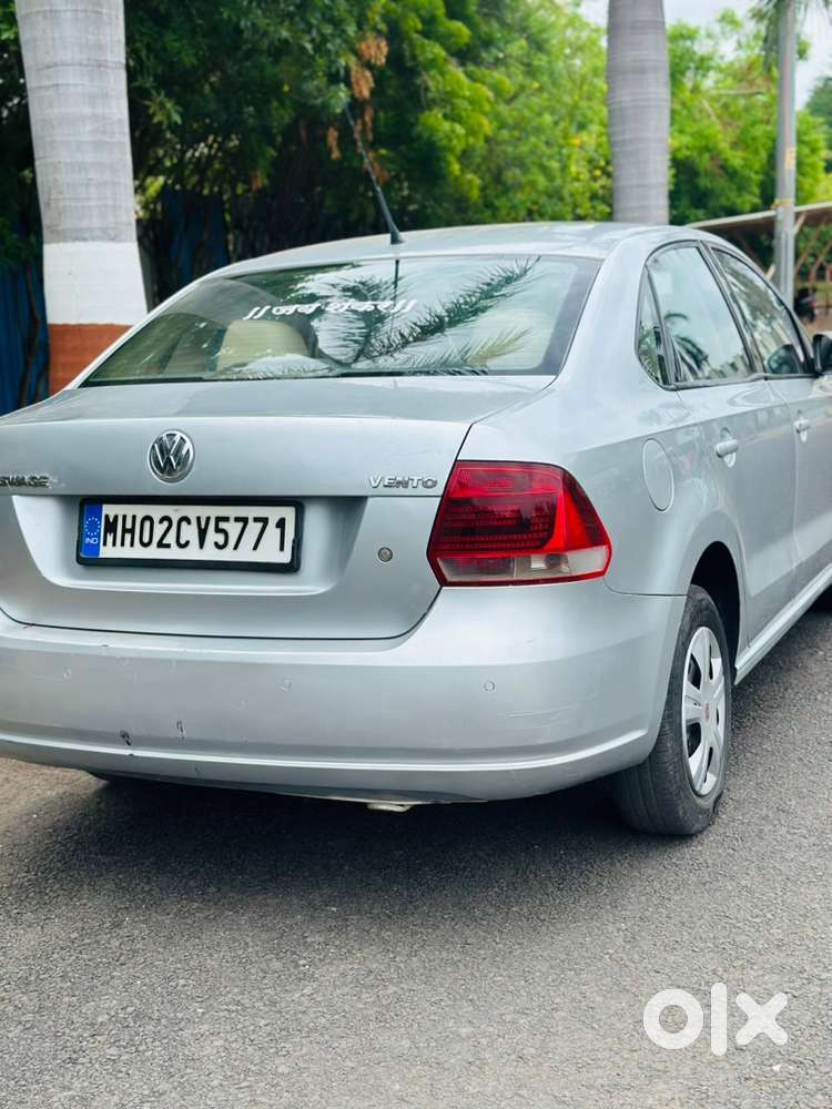 Volkswagen Petrol 2013 Car