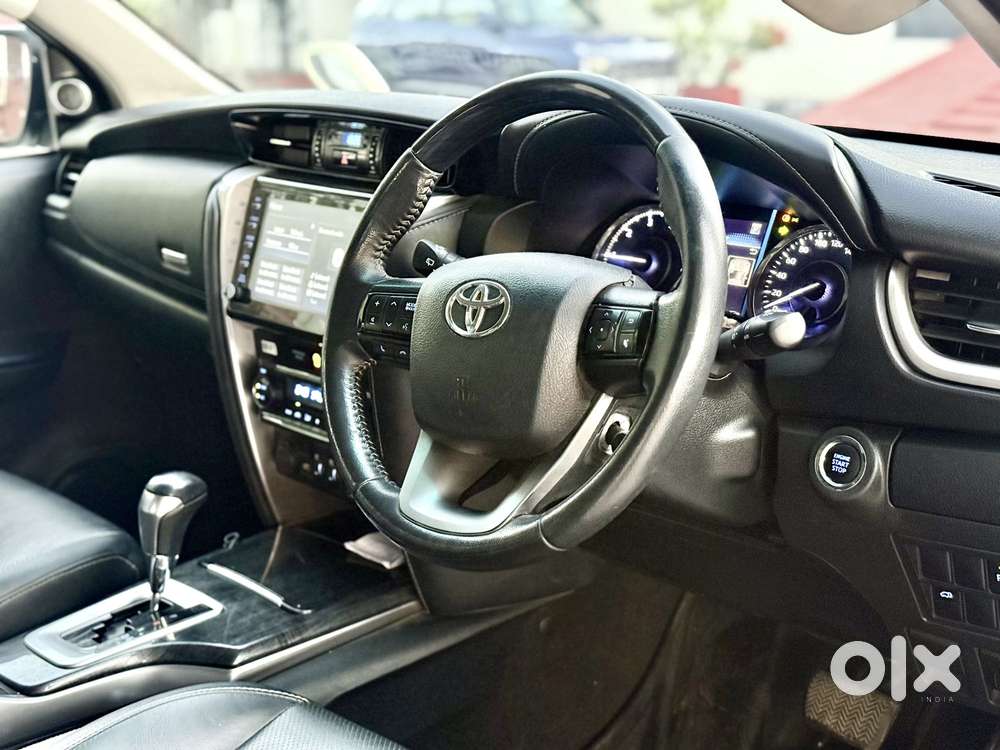 Toyota Fortuner 4x2 At 2.8 Diesel, 2023, Diesel