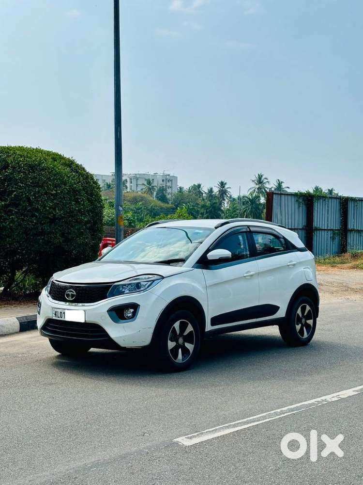 Tata Nexon 1.5 Revotorq Xza Plus, 2019, Petrol