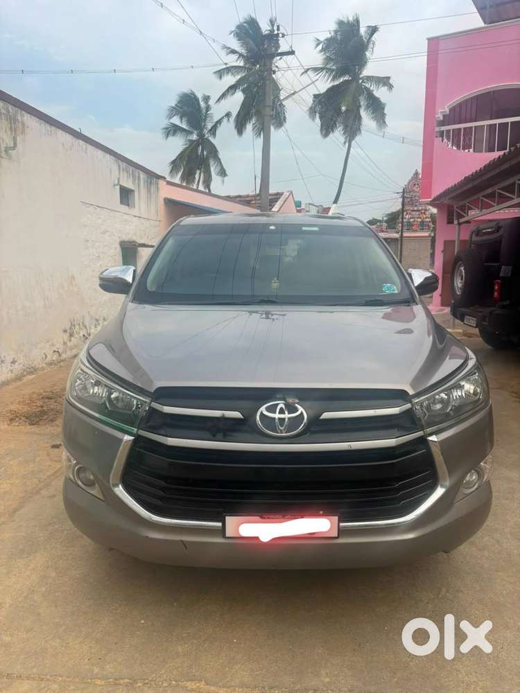 Toyota Innova Crysta 2017 Diesel Well Maintained
