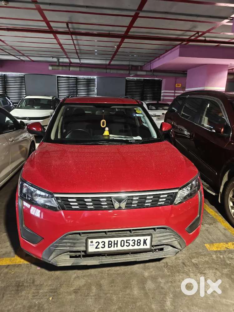 Mahindra Xuv300 W6 2023 Petrol Automatic  Well Maintained Car
