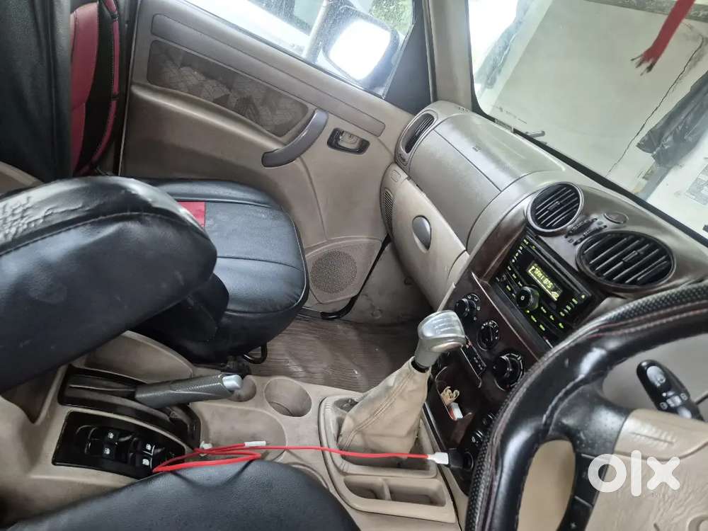 Mahindra Scorpio Vlx 2013