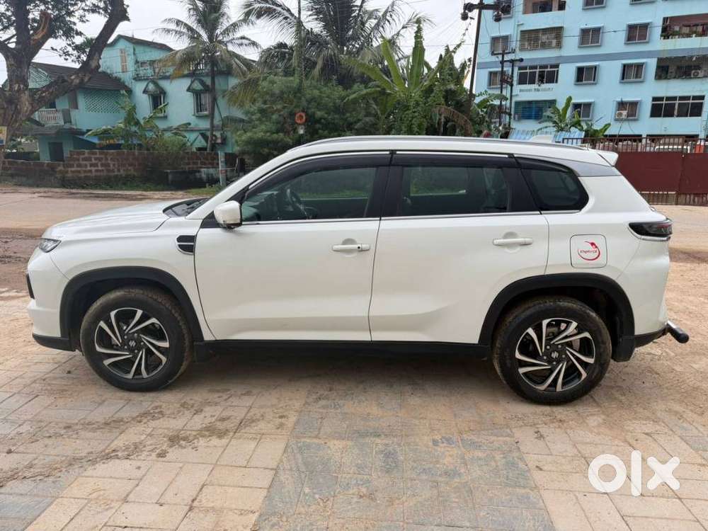 Maruti Suzuki Grand Vitara Smart Hybrid Alpha, 2025, Petrol