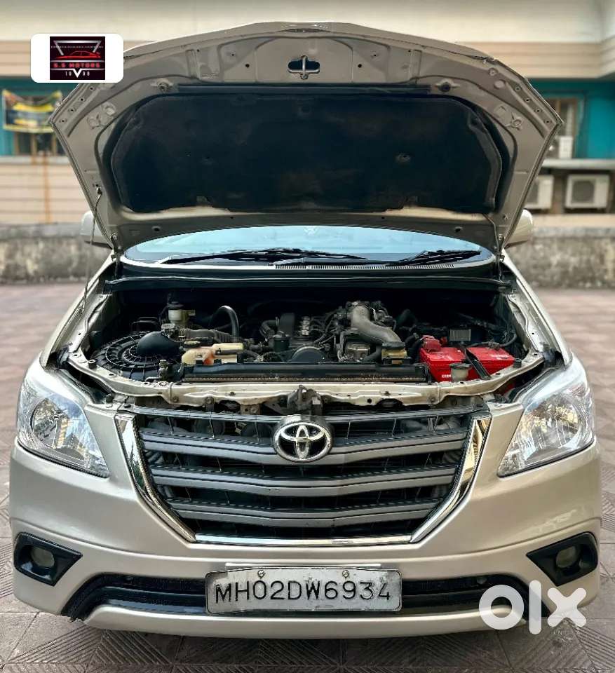 Toyota Innova 2.5 G (diesel) 8 Seater Bs Iv, 2015, Diesel