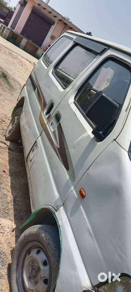 Maruti Suzuki Eeco 2012  7 Seater  Cng  Good Condition