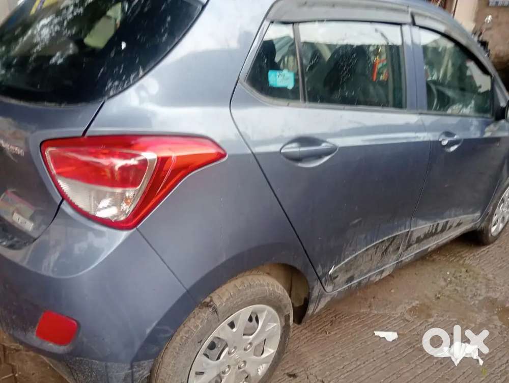 Hyundai Grand I10 2016 Petrol Well Maintained