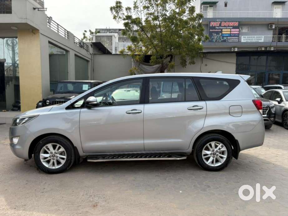 Toyota Innova Crysta 2.8 Gx At 7 Str, 2017, Diesel