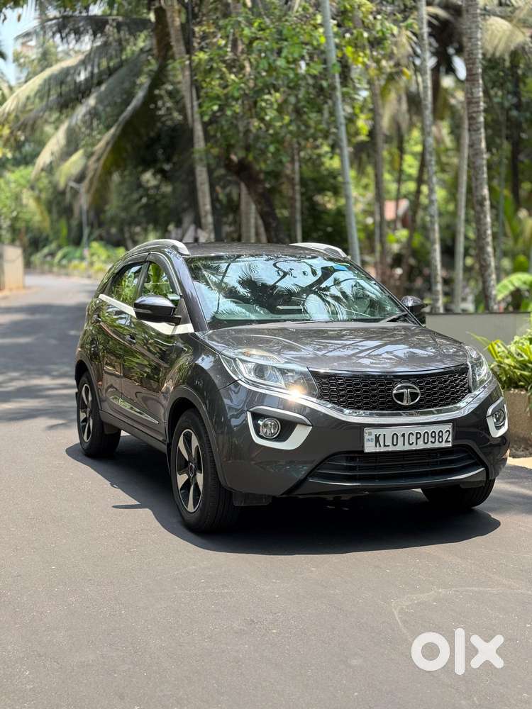 Tata Nexon 1.2 Revotron Xza Plus, 2019, Petrol