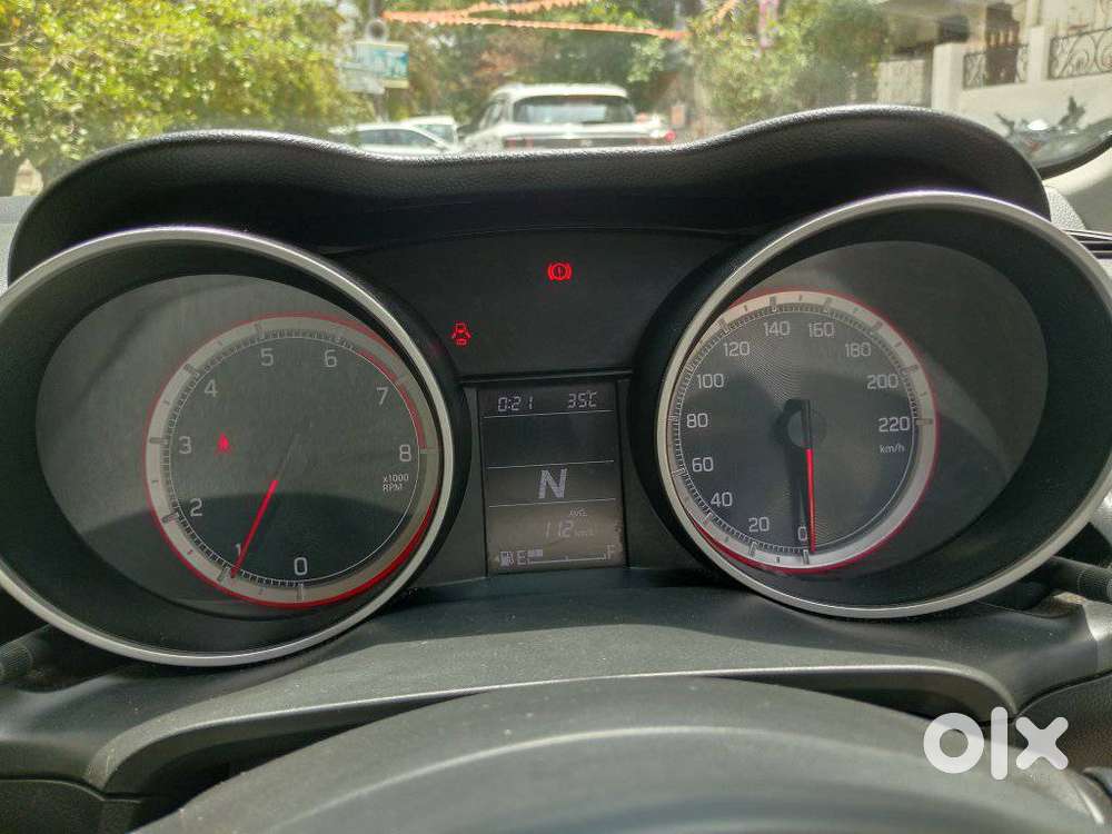 Maruti Suzuki Swift Vxi Ags, 2020, Petrol