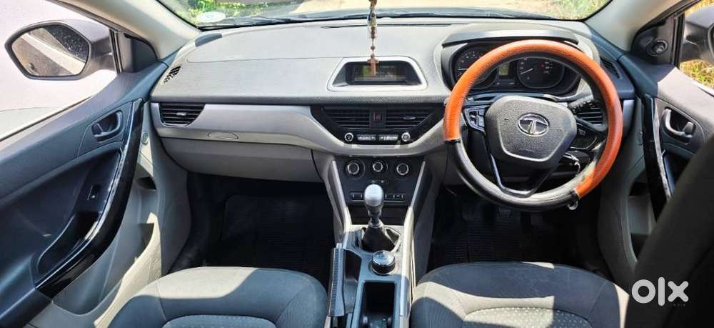 Tata Nexon 1.2 Revotron Xm, 2018, Diesel