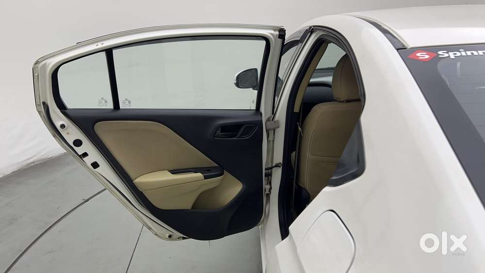 Honda City I-vtec Sv, 2015, Petrol