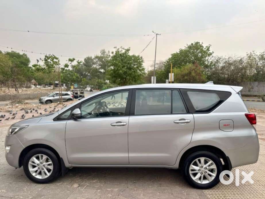 Toyota Innova Crysta 2.4 G Plus Mt 7 Str, 2020, Diesel