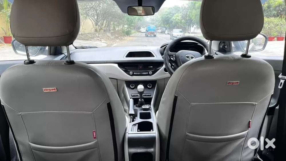 Tata Nexon 1.2 Revotron Xt, 2018, Petrol
