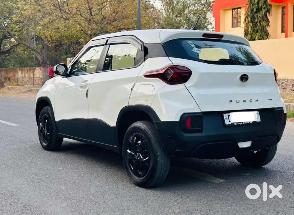 Tata Punch Adventure 2024
