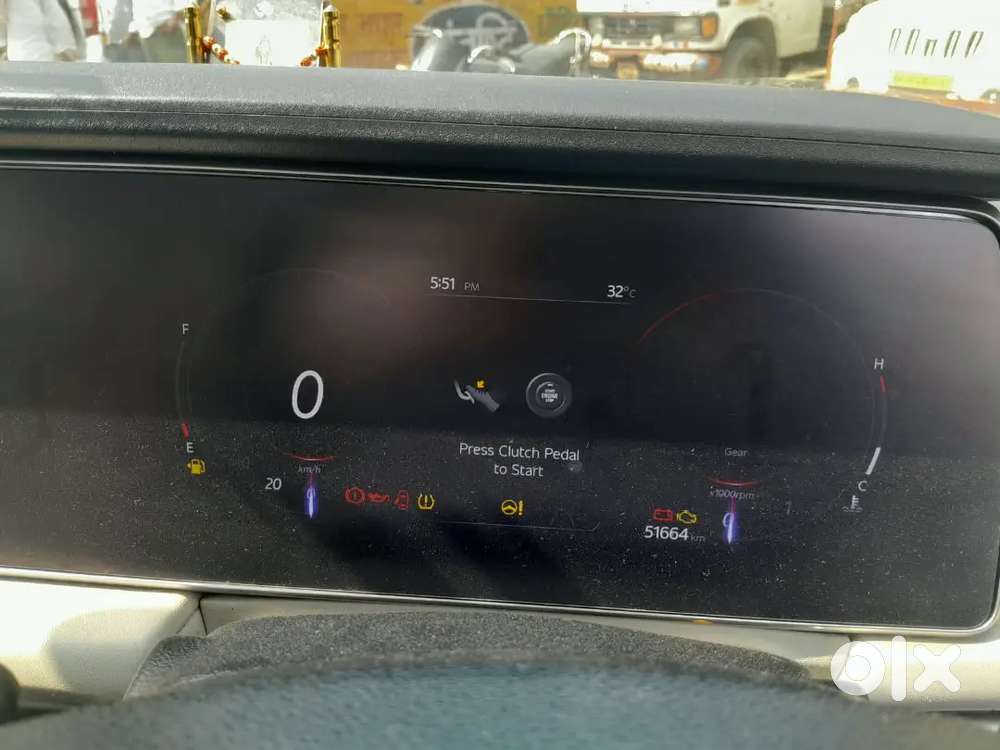 Mahindra Xuv700 2.0 Petrol 2022